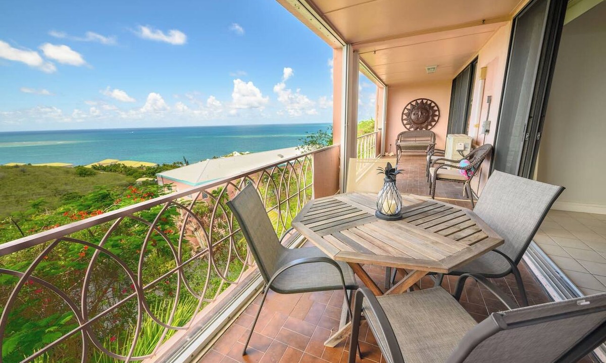 Estate Coakley Bay Condo | 3-bedroom condo w/amazing Ocean views!