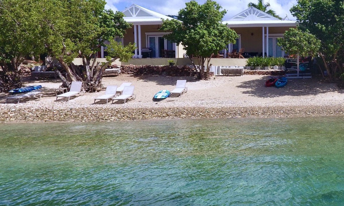 Estate Chocolate Hole and Great Cruz Bay Villa | Beachfront, GENERATOR, Spa, Kayaks, SUPS, Snorkel, NO STAIRS, Near Town