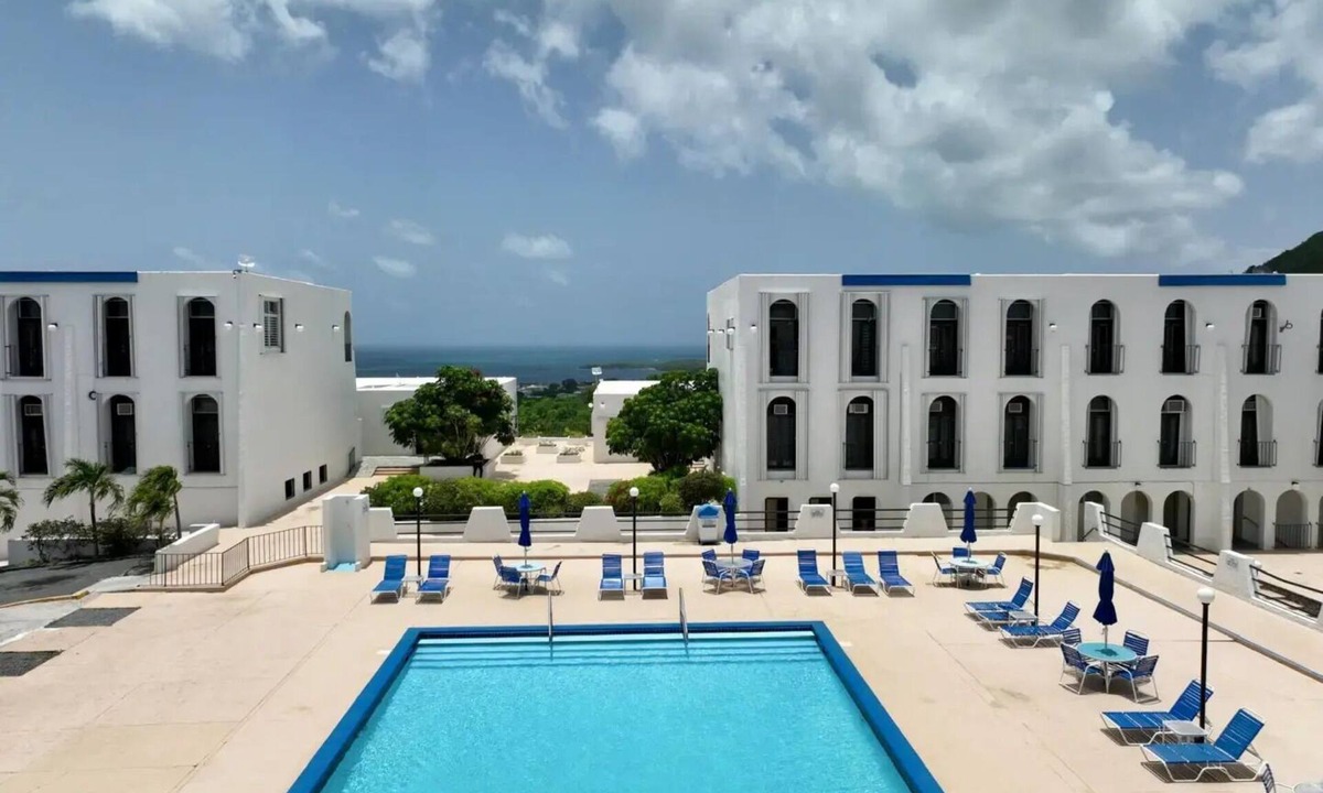 Estate Hermon Hill Condo | Panoramic hilltop townhome w/pool/wifi/AC. 5 mins to Christiansted,