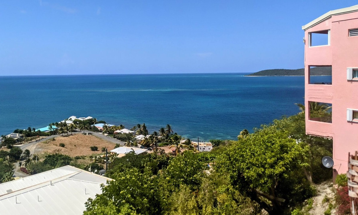 Estate Coakley Bay Condo | Sea La Vie