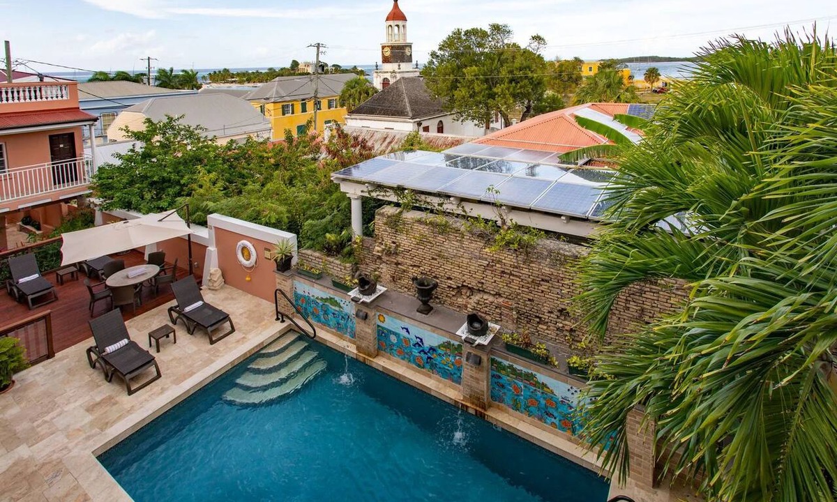 Christiansted Hotel | Stay In History | Classic King Near The Christiansted Waterfront