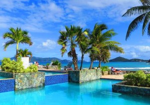 Luxury Beachfront Duplex Villa on Sapphire Beach IV in Frydendal