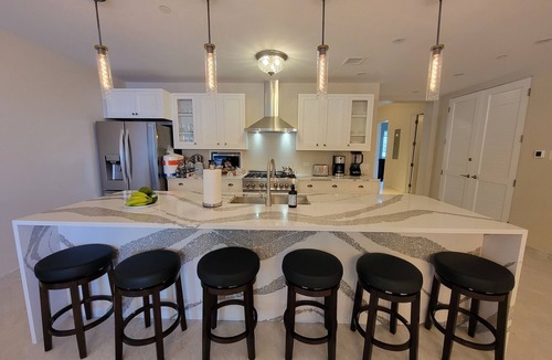 Estate Chocolate Hole and Great Cruz Bay Villa | Beachfront-Jacuzzi, Kayaks, SUPs, Snorkel Gr, No Stairs, Close to Town-GENERATOR