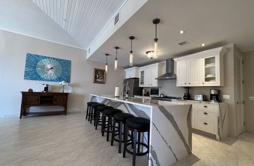 Estate Chocolate Hole and Great Cruz Bay Villa | Beachfront-Jacuzzi, Kayaks, SUPs, Snorkel Gr, No Stairs, Close to Town-GENERATOR
