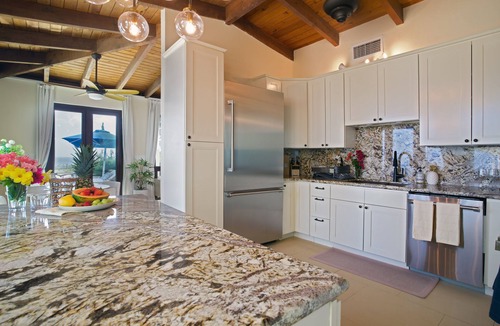 Nazareth House | Casa Cabrita, Stunning 5 Bedroom Villa With Panoramic Views!