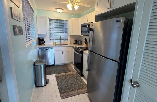 Estate Coakley Bay Condo | Crucian Sunsets-Amazing sea views, pool, generator, 3bd/2ba Coakley Bay Condo.