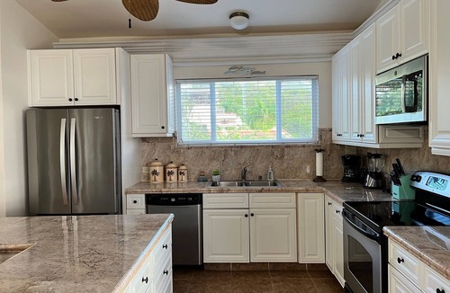 Estate Enighed Villa | DISCOUNTED rate thru 10/31 Villa Amerigo LUXURY 2 King BR Villa with Generator