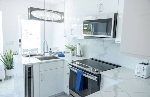 Estate Enighed Apartment | Dolphin Suites Unit 4