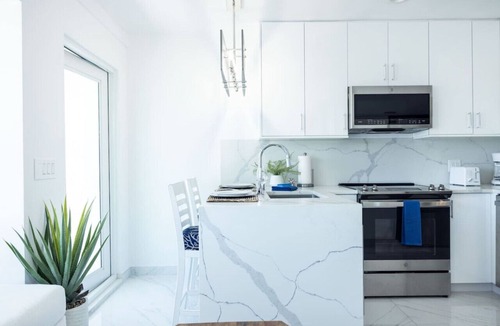 Estate Enighed Apartment | Dolphin Suites Unit 4
