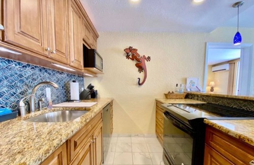 Nazareth Condo | Elysian BEACH BREEZE Beachfront Condo with Breathtaking Views, Pool & No Stairs