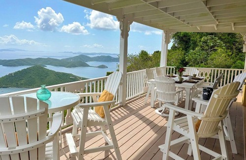 Estate Carolina Villa | Experience the ultimate retreat at One Particular Harbour, where breathtaking views meet unparalleled privacy, creating the perfect oasis for relaxation and rejuvenation. This is the getaway you’ve been dreaming of!