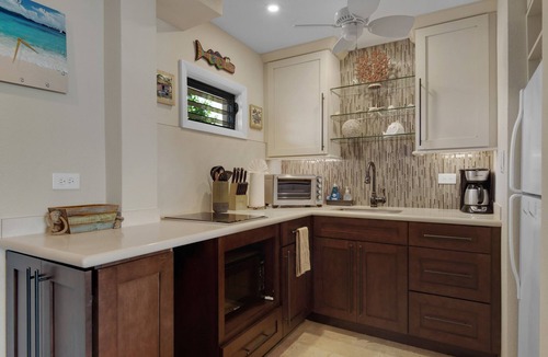 Red Hook Condo | Generator Update in Description. Renovated & Gorgeous - Exceptional Reviews