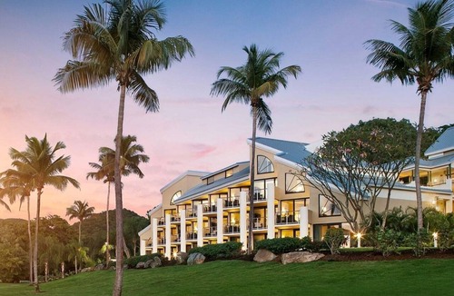 Estate Chocolate Hole and Great Cruz Bay Resort | Island Escape: 3BR Virgin Grand Villa, Westin St. John