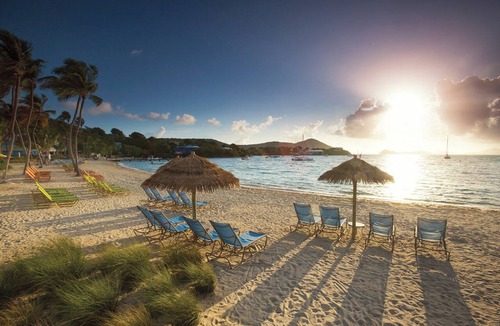 Frydendal Condo | Island Paradise: 1BR Suite at Marg St Thomas