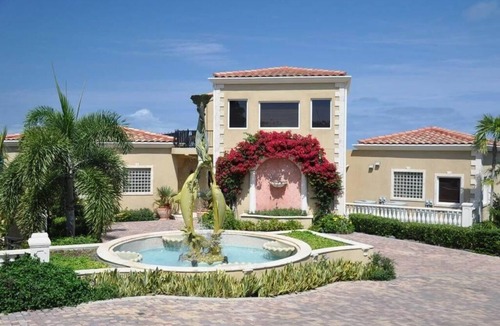 Estate Enighed Villa | Jasmine Villa, Beautifully Renovated Kitchen