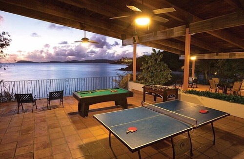 Estate Frenchman Bay Condo | LImetree Beach Resort - Studio