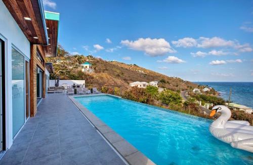 Estate South Slob House | Luxury St Croix Home w/Oceanfront Pool & Views