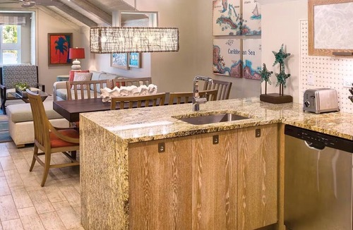 Frydendal Resort | Margaritaville Vacation Club - St. Thomas USVI Luxury Wyndham Presidential Suite