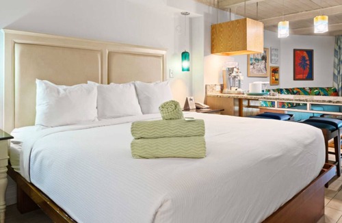 Frydendal Resort | Margaritaville Vacation Club - St. Thomas USVI Luxury Wyndham Presidential Suite