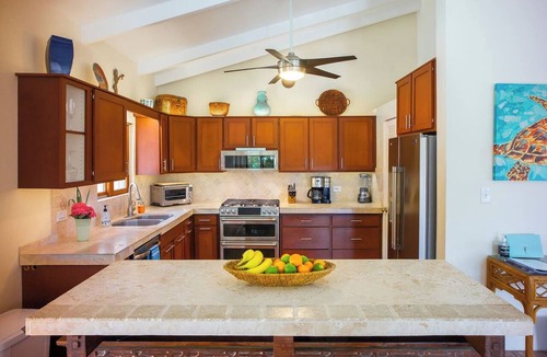 Estate Shoys House | Modern home, w/pool & 2-mins to beach!