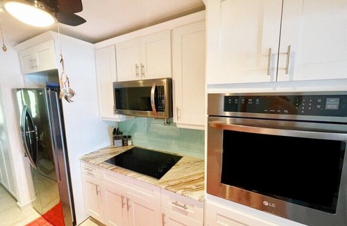 Nazareth Condo | Ocean front, Amazing Views, Hosts Lives Nearby & Offers free Concierge Service