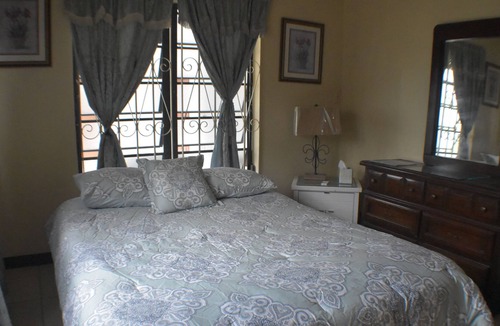 Benner Apartment | Quiet and Comfortable 2BR, Red Hook area