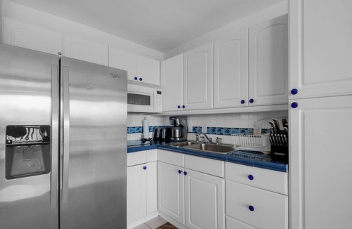 Red Hook Condo | Sapphire Beach, Penthouse, 2 level, 2 Bedroom, corner unit Oceanfront condo