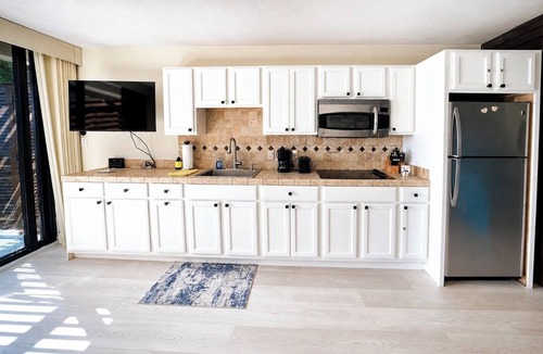 Red Hook Condo | Sapphire Paradise at Sapphire Beach! Just a few steps away from sand and surf.