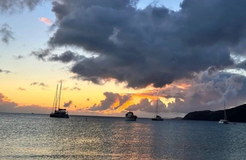 Estate Caret Bay Cottage | Secluded Ocean View Love Suite