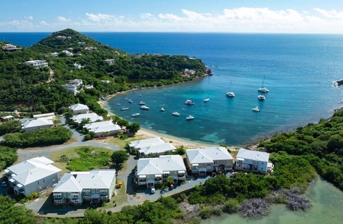 Estate Chocolate Hole and Great Cruz Bay House | Southern Star Villa | Kayaks & Beach | by BookVI