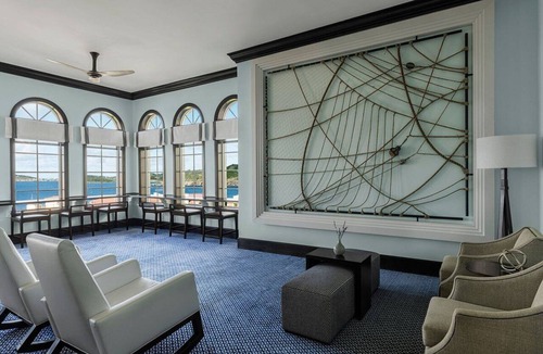 Estate Bakkero Condo | Spacious 3BR Villa | Sleeps 12 | Oceanside Views