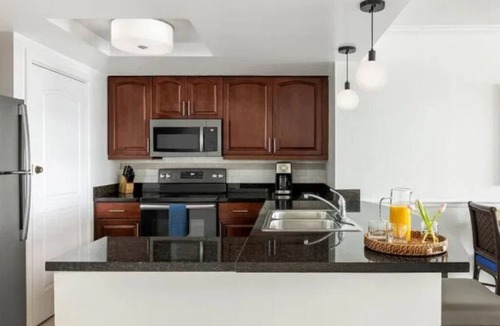 Estate Bakkero Condo | Spend the New Year in this Cozy 2-bedroom condo with AC in pleasant St Thomas