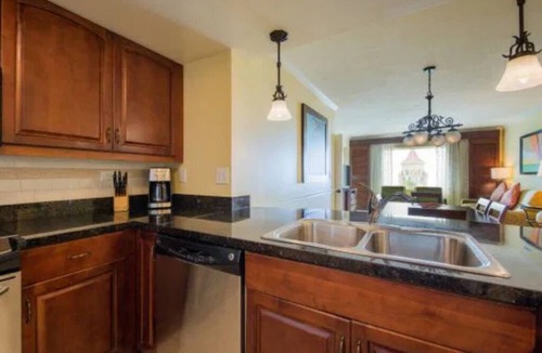 Estate Bakkero Condo | Spend the New Year in this Cozy 2-bedroom condo with AC in pleasant St Thomas