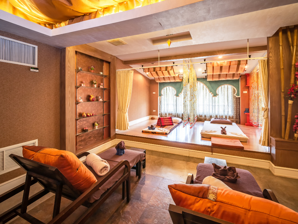 Estate Peterborg Villa | St Thomas Cliffside Villa with Pool & Hot Tub!