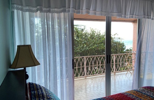 Estate Coakley Bay Condo | Stunning views! Steps from pool!