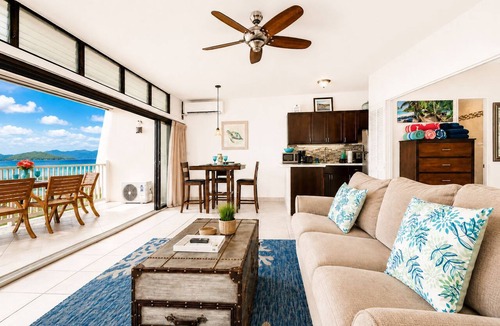 Frydendal Villa | Updated: Luxury Villa, Amazing Views with Pool + Generator