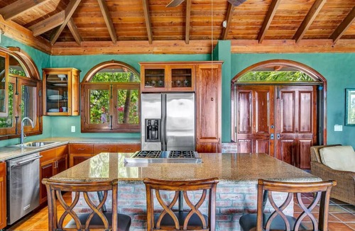 Monte House | Villa De Vida