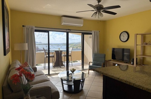 Red Hook Condo | Walk to Ferry Red Hook 1BR Condo w/Stunning Balcony Views + Free Parking