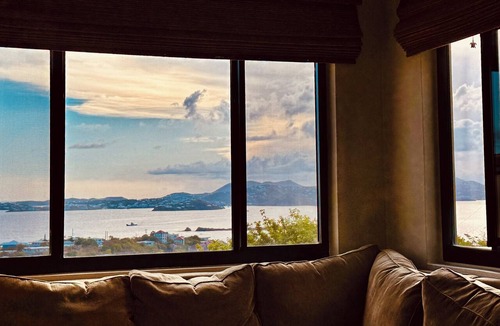 Estate Enighed Condo | WOW Sea/Sunset Views, quiet privacy near NP beaches/town, A/C, pool, grill, prkg