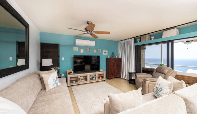 Brand New Centrally Located 2BD/1BA Ocean View in St. Thomas