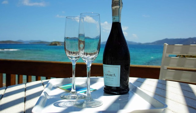Corner Suite "Glass House on the Sea" Modern Luxury on Sapphire Beach in St. Thomas