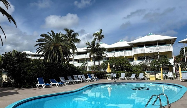 Cruzan Haven, Cozy Family Condo with Pool in St. Croix, USVI in Christiansted