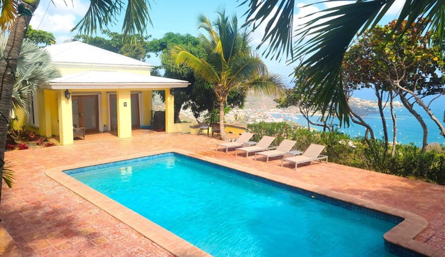 Poolside Cottage with Ocean Views & Backup Power in St. Thomas