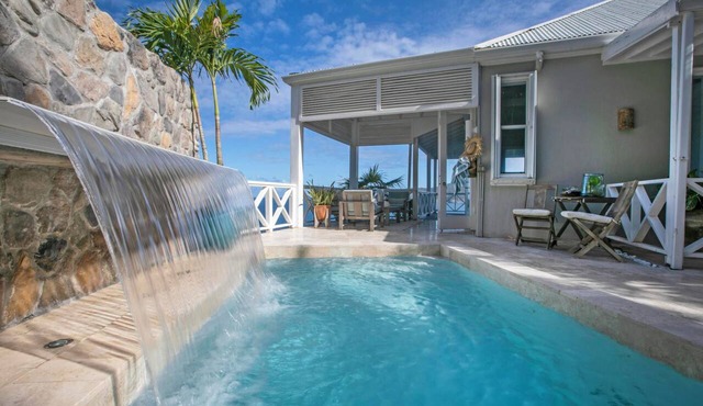 Romantic Getaway | Oceanfront | Private Pool in St. Thomas