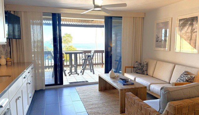 Sea Worthy ~ Breezy & beachfront, steps to the water with views of St John in St. Thomas