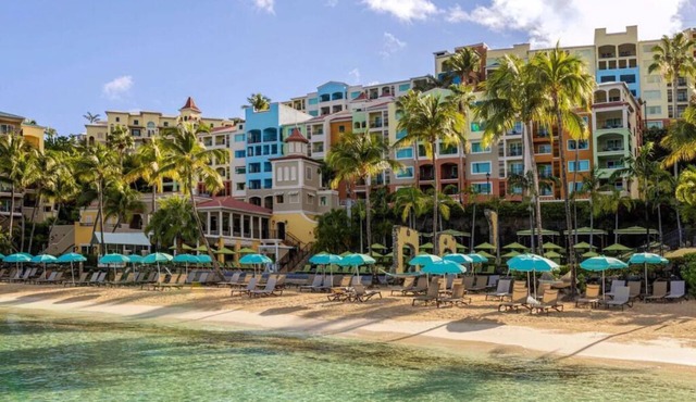 Spend the New Year in this Cozy 2-bedroom condo with AC in pleasant St Thomas in St Thomas