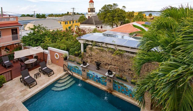 Stay In History | Classic King Near The Christiansted Waterfront in Christiansted