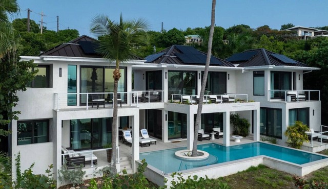 Villa Sol Mate! New 4 Bedroom! in Cruz Bay