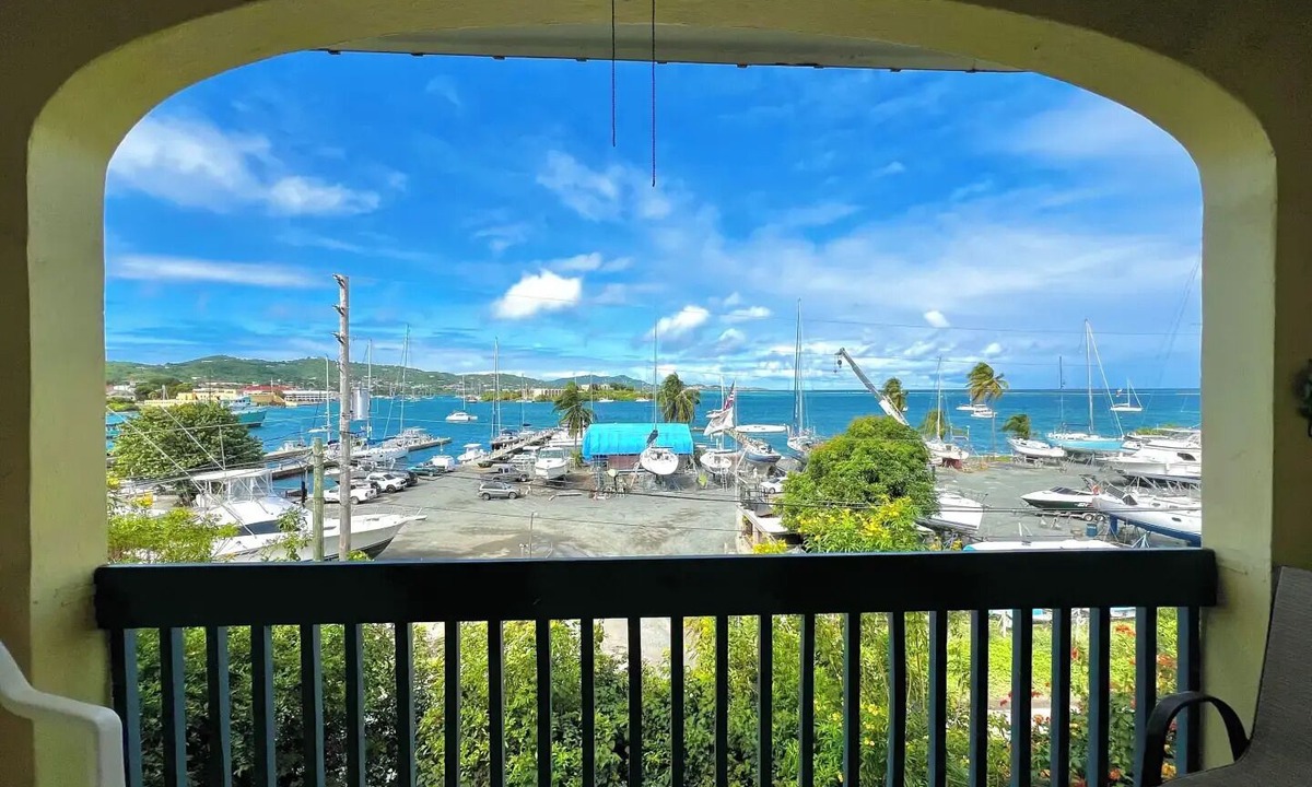 Estate Altona Condo | Walk to the town of Christiansted