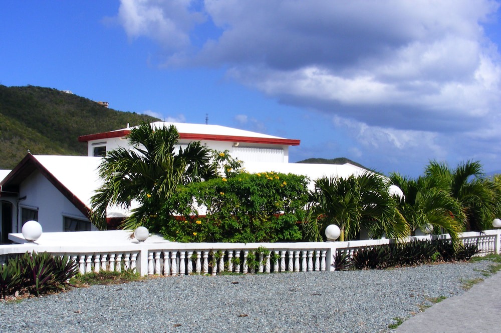 Photo of Outdoor in Benner